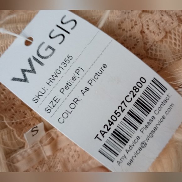 Wigsis Full Wig ❤️ Blonde - Picture 8 of 8